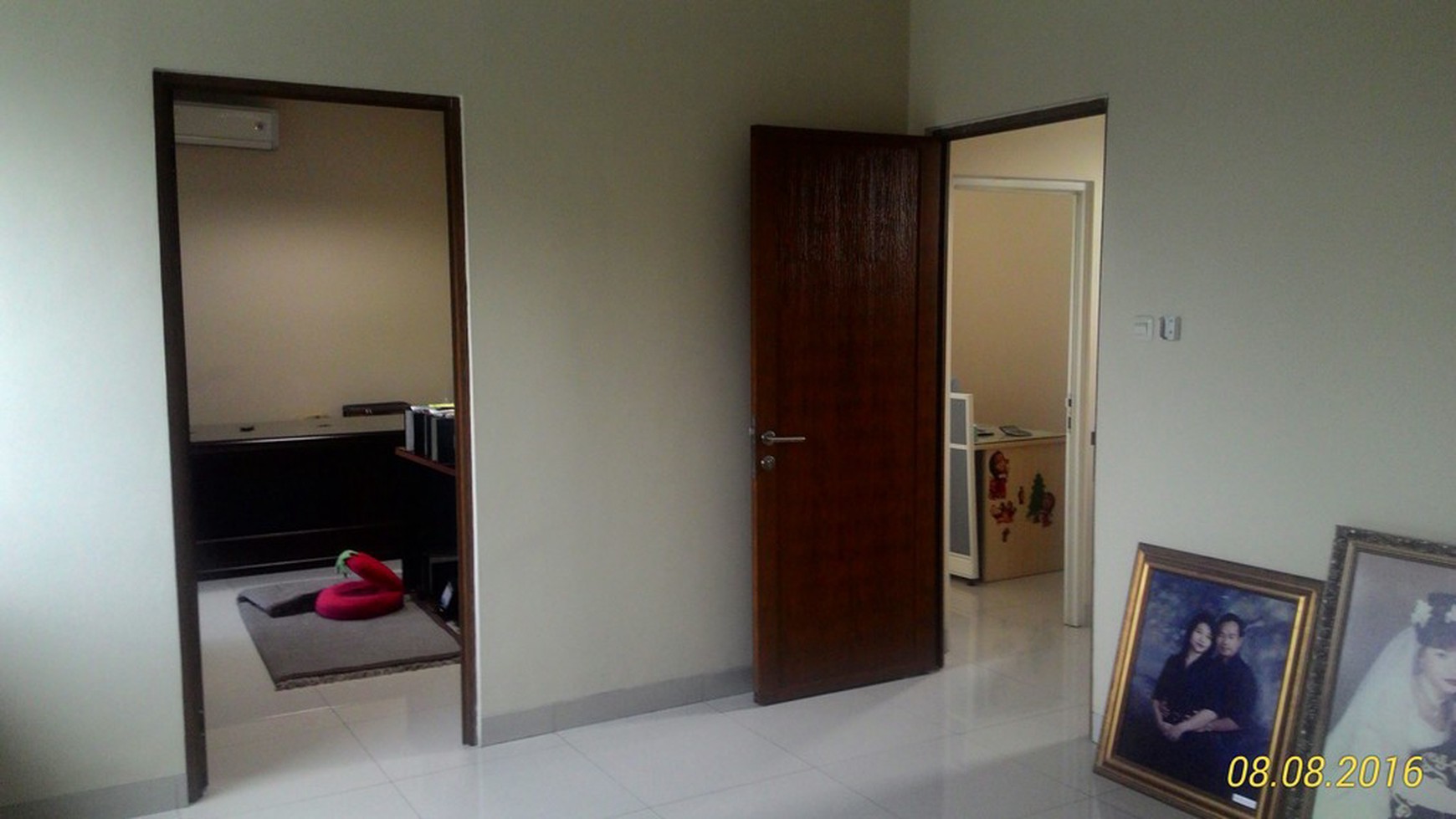 RUKO 2 1/2 LANTAI COCOK UNTUK USAHA DI JL. RAYA SERPONG