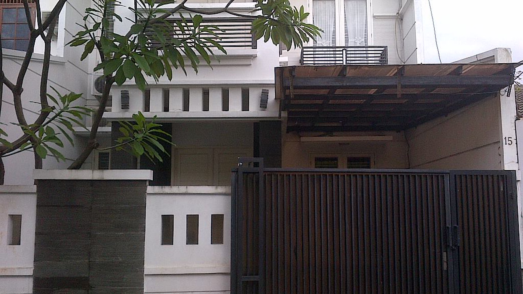 Disewakan Rumah di Kebayoran lama Bagus dan Murah