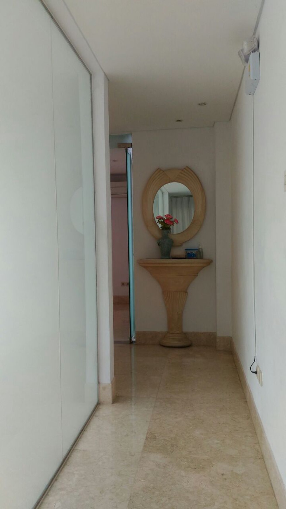 Rumah lux Modern dalam cluster di  Jakarta Selatan