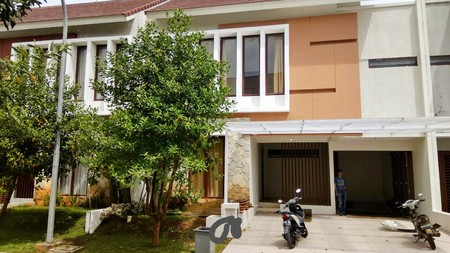 Rumah Asri,  nyaman, aman, Lokasi sangat strategis dan siap huni