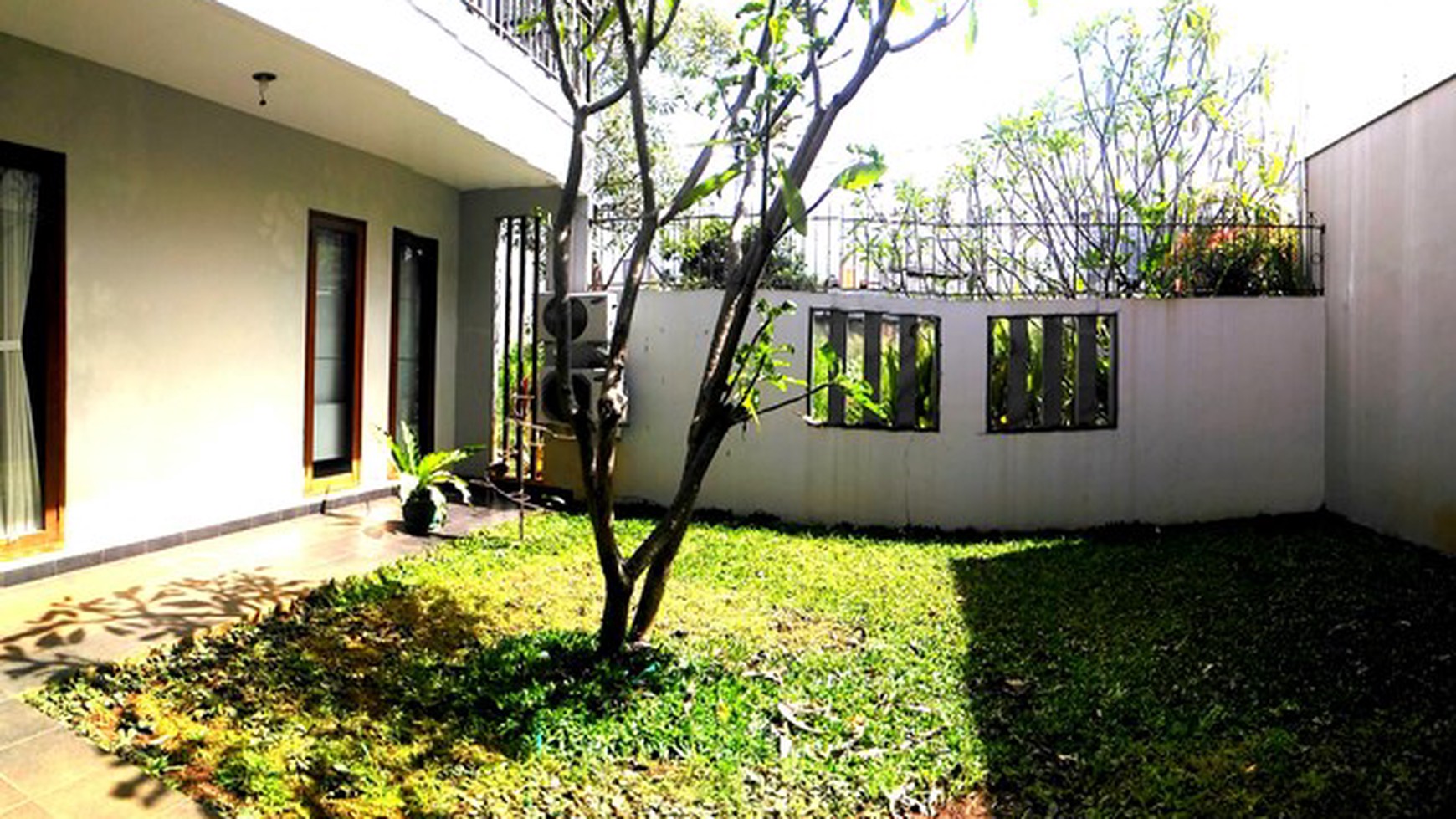 Rumah Hook Modern Minimalis, 400m 5,4M nego, MURAH!!!