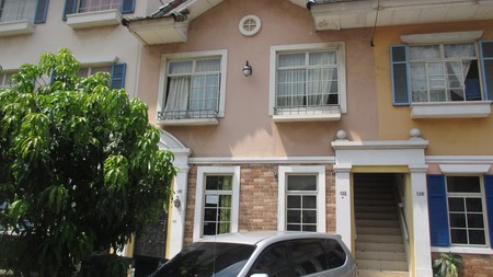 Disewakan Townhouse Taman Ayu - Lippo Karawaci