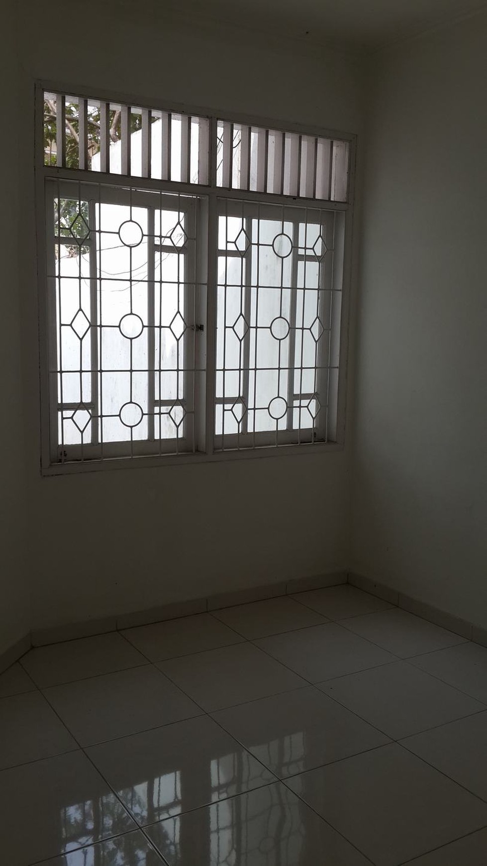 Dijual Rumah di Taman Permata Sektor 6 - Lippo Karawaci