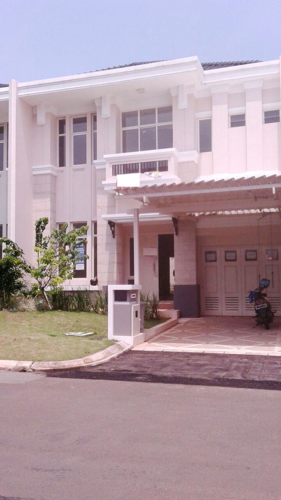 Rumah Dijual lokasi strategis, bagus, nyaman dan aman daerah BSD-Tangerang