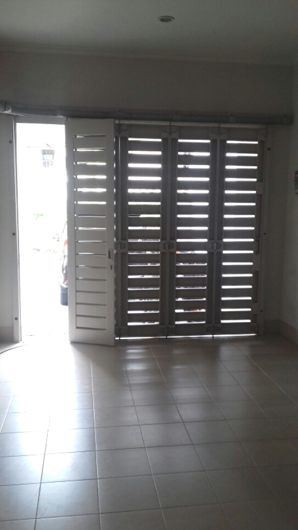 Rumah Cantik Brand New Di Kawasan Selatan Lebak Bulus