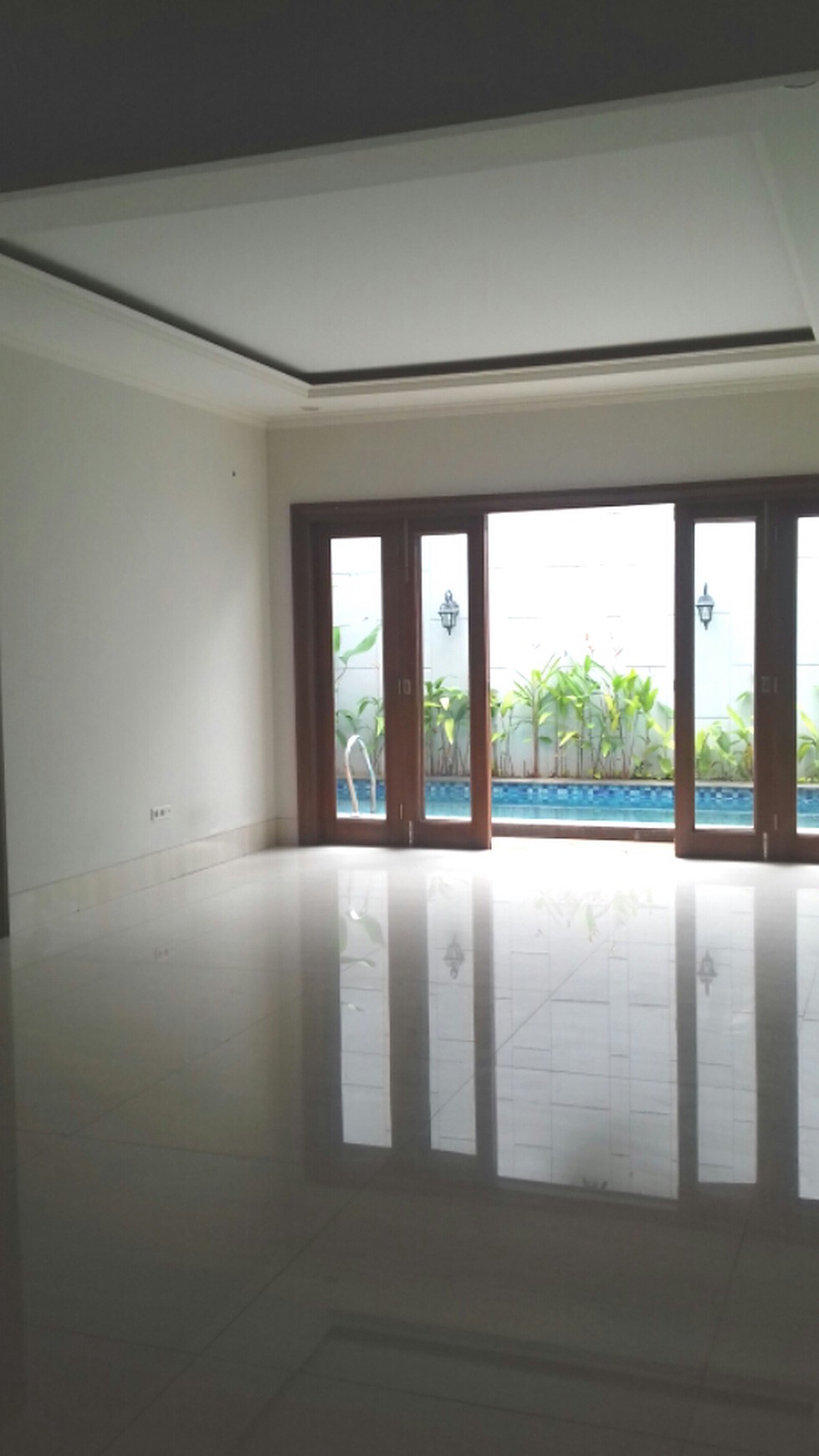 Rumah Cantik Brand New Di Kawasan Selatan Lebak Bulus