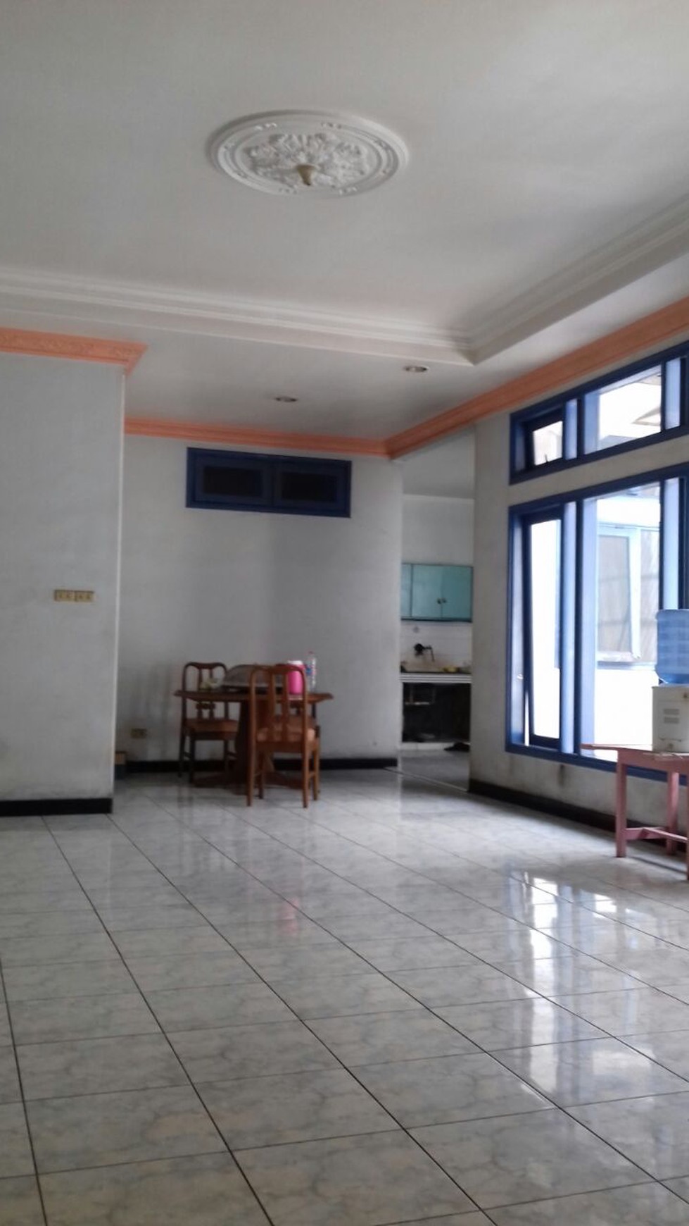 Rumah Pinggir Jalan Cocok Untuk Usaha Di Bintaro 3A