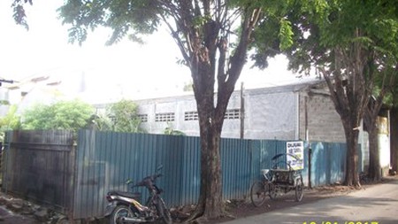 Tanah ukuran 15 x 40 M, Lokasi bagus, row jalan lebar, dekat Plaza Marina