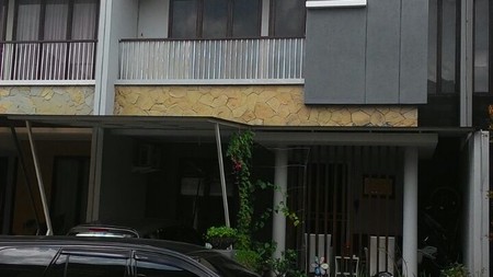 Rumah siap huni,minimalis di Bintaro 9