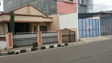Disewakan Ruko di Jl. Damiati - Pasar Lama, Karawaci