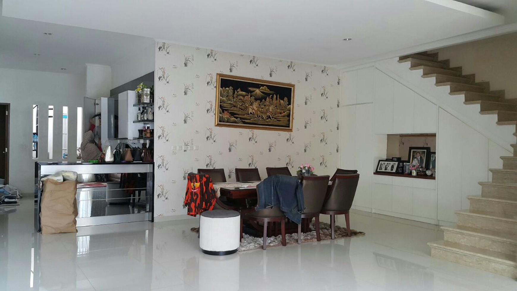Dijual Rumah Beserta Bangunan Pabrik di Jl. Ciater Raya (Bersebelahan Bengkel Ferrari) - Tangerang