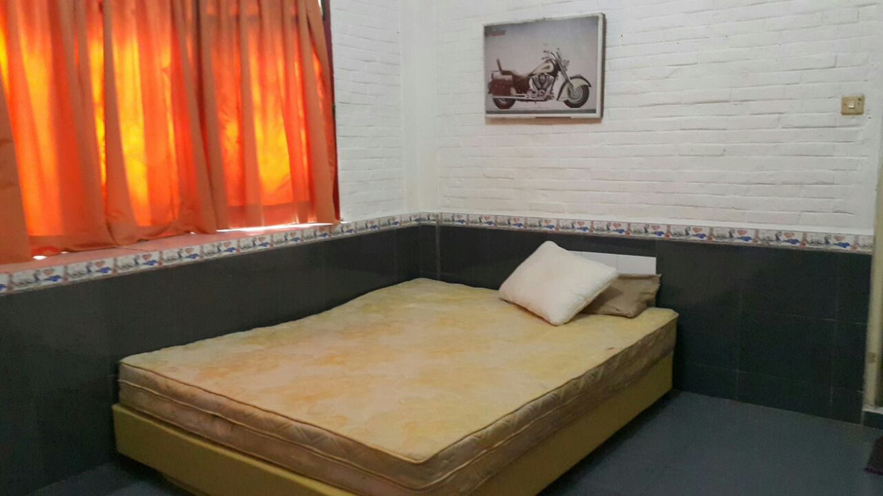 Dijual Rumah Kost di Jl. Aria Putra- Ciputat, Serua, Tangerang