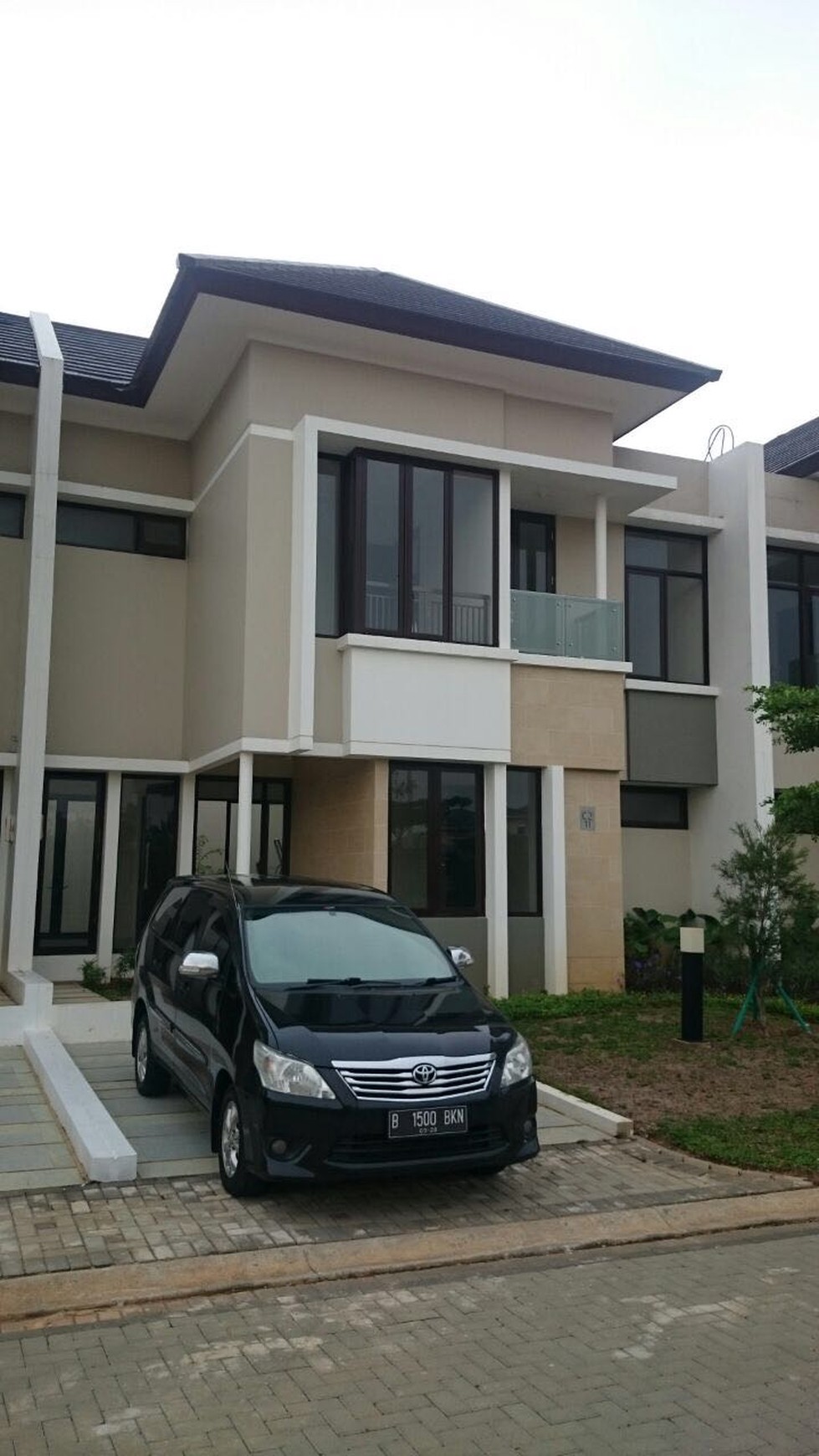 Dijual Rumah di CLuster Illustria - Eminent, BSD, Tangerang