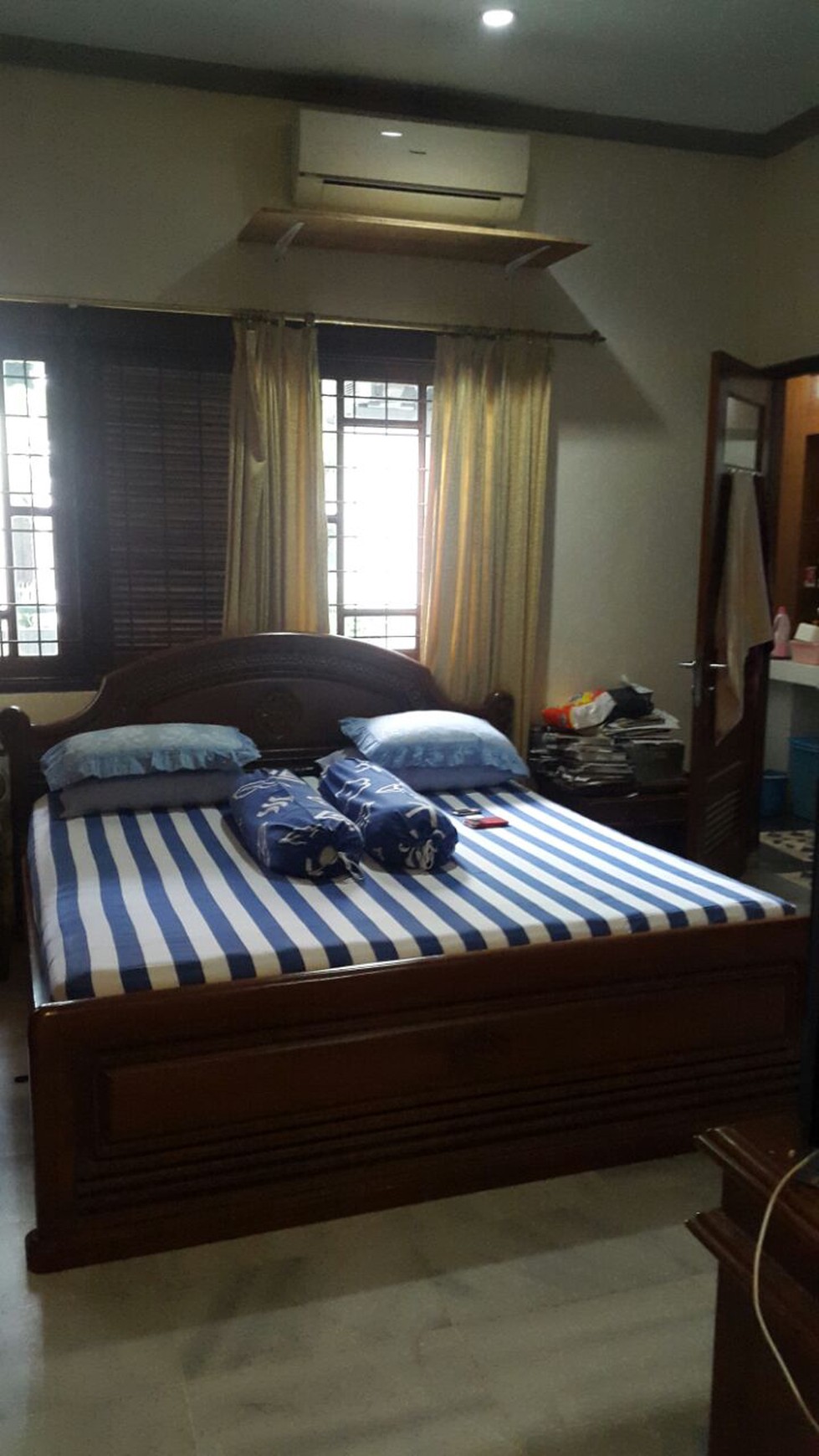 Rumah Jual di Komplek Bumi Karang Indah Lebak Bulus