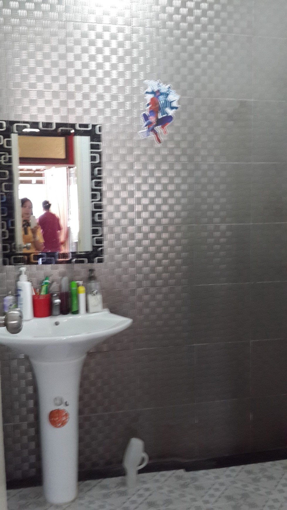 Rumah siap Huni,dalam cluster,securty 24 jam di Sektor 9 Bintaro Jaya