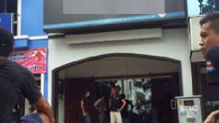 Ruko Bagus,strategis,dipinggir jalan di sektor 3a bintaro jaya