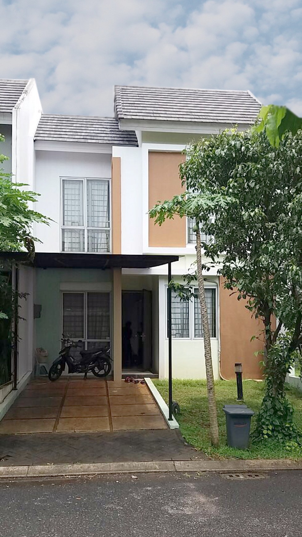 The Icon BSD City, Verdant Ville: Disewakan rumah minimalis.