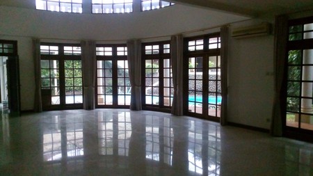 Beautiful house for rent in prime area of Pondok Indah