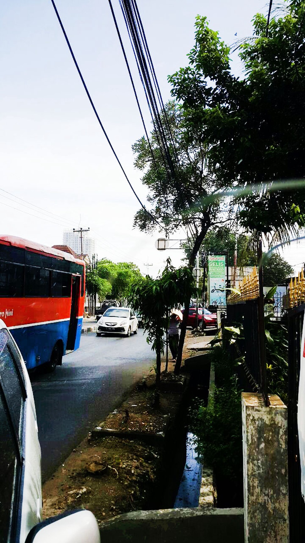 Rumah Dijual nyaman, aman dan siap huni di daerah Veteran Jakarta Selatan