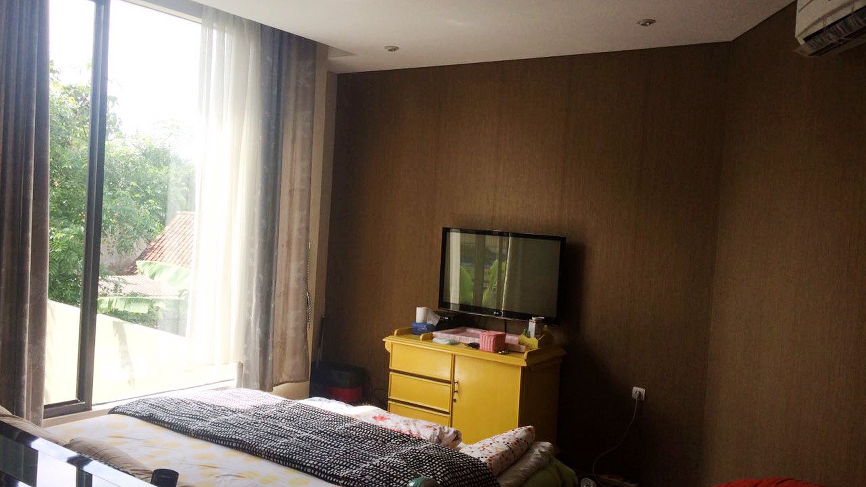 Rumah Dijual lokasi strategis, bagus, nyaman dan aman daerah Bintaro-Tangsel