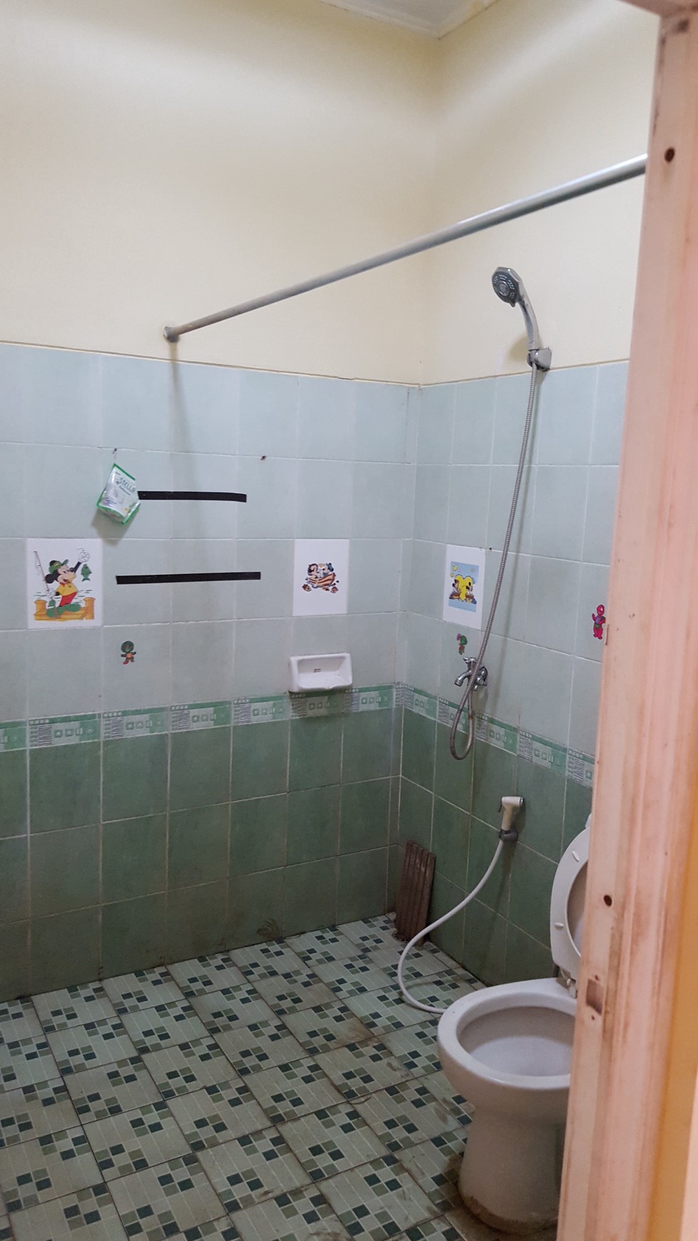 Dijual / Disewakan Rumah di Taman Mediteranian - Palem Semi, Karawaci