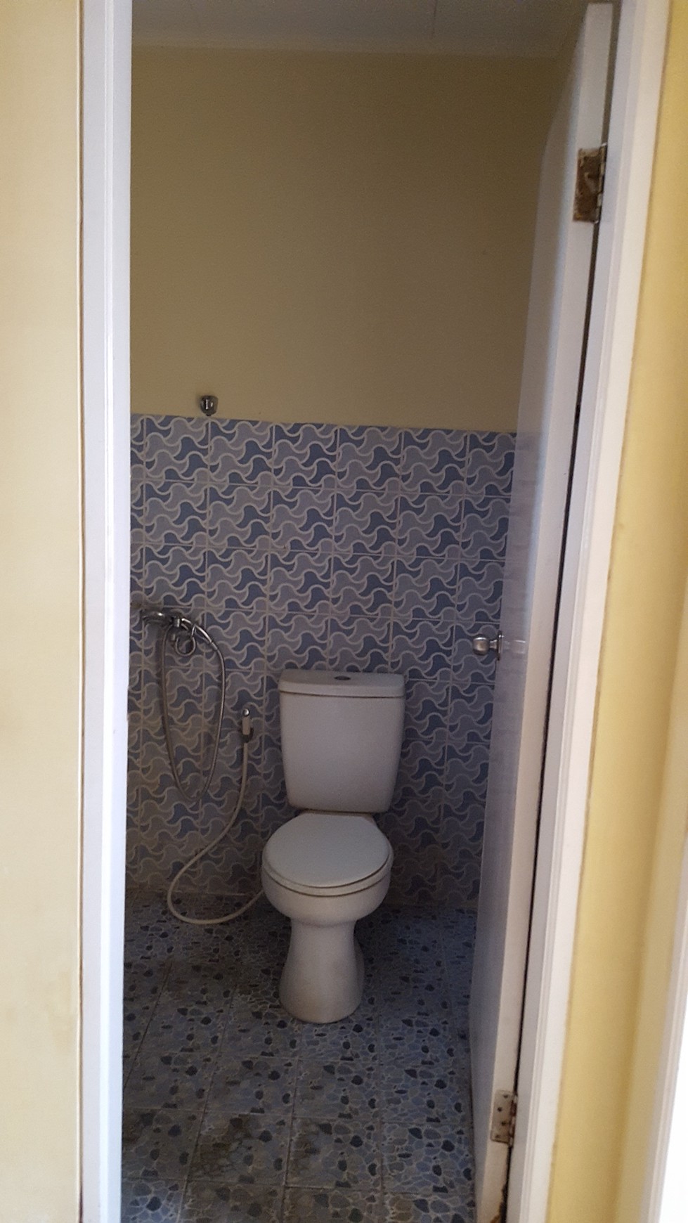 Dijual / Disewakan Rumah di Taman Mediteranian - Palem Semi, Karawaci