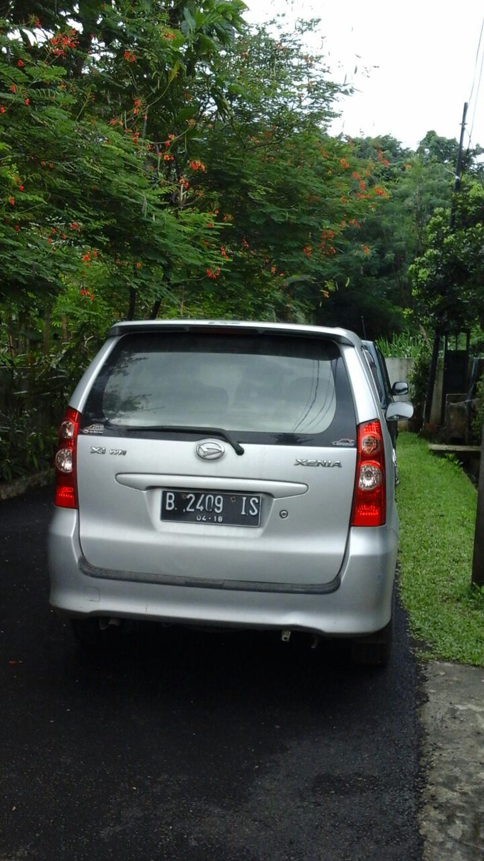 Dijual Rumah di Komplek Askrindo Deplu Raya Pondok Pinang