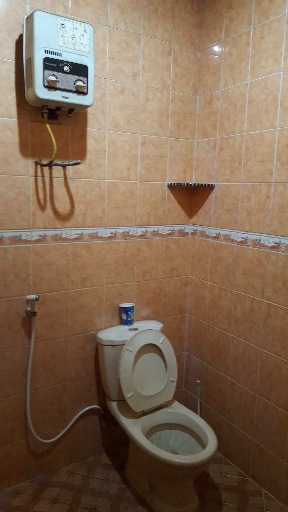 Dijual Rumah di Taman Mediteranian - Palem Semi, Karawaci