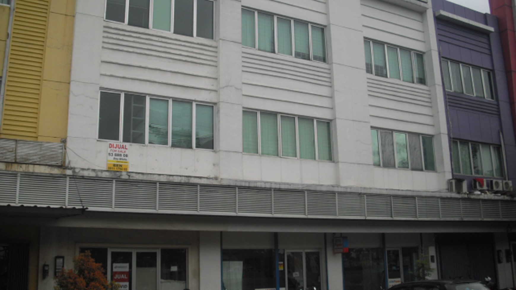 Ruko gandeng sia pakai Malibu square