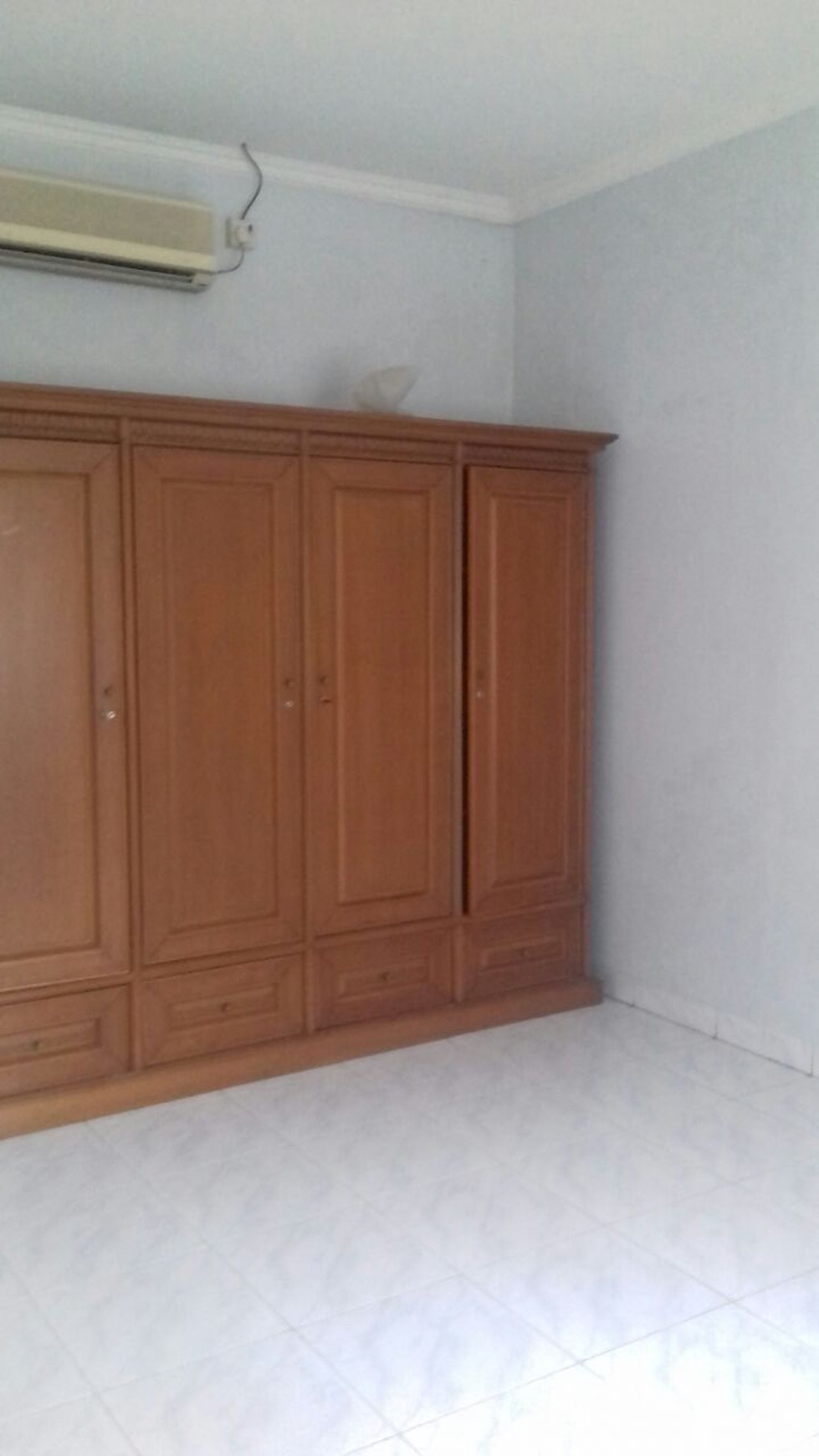 Rumah Siap Huni,Dalam Cluster di Bintaro 9