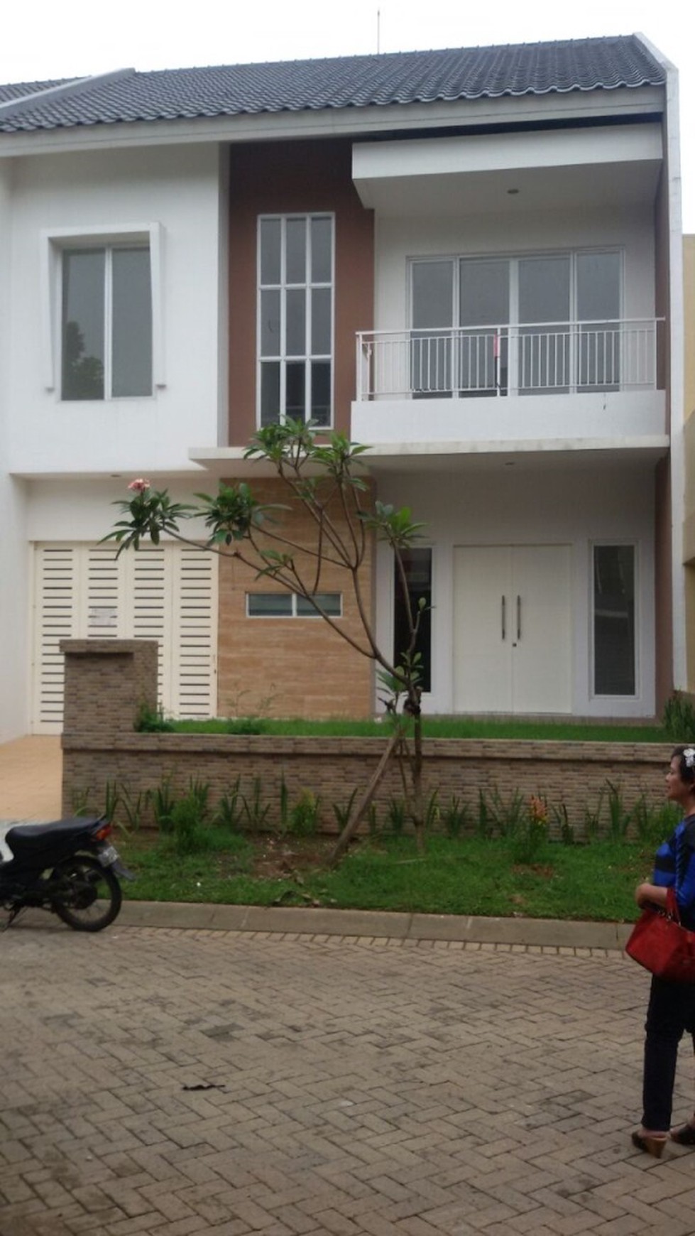Rumah siap huni,nyaman & aman di Bintaro Jaya Sektor 9
