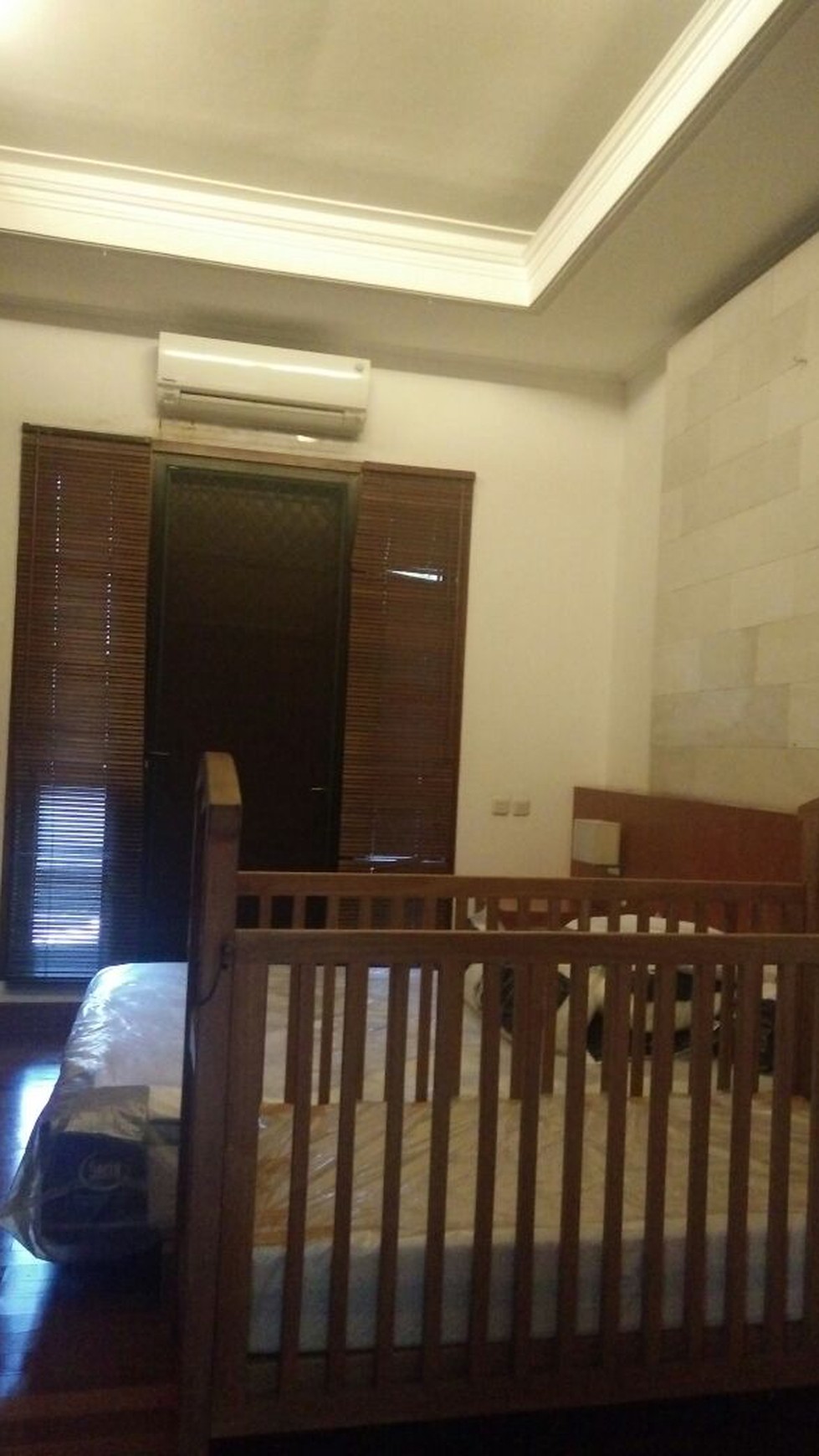 Rumah minimalis,dalam cluster di Bintaro 9