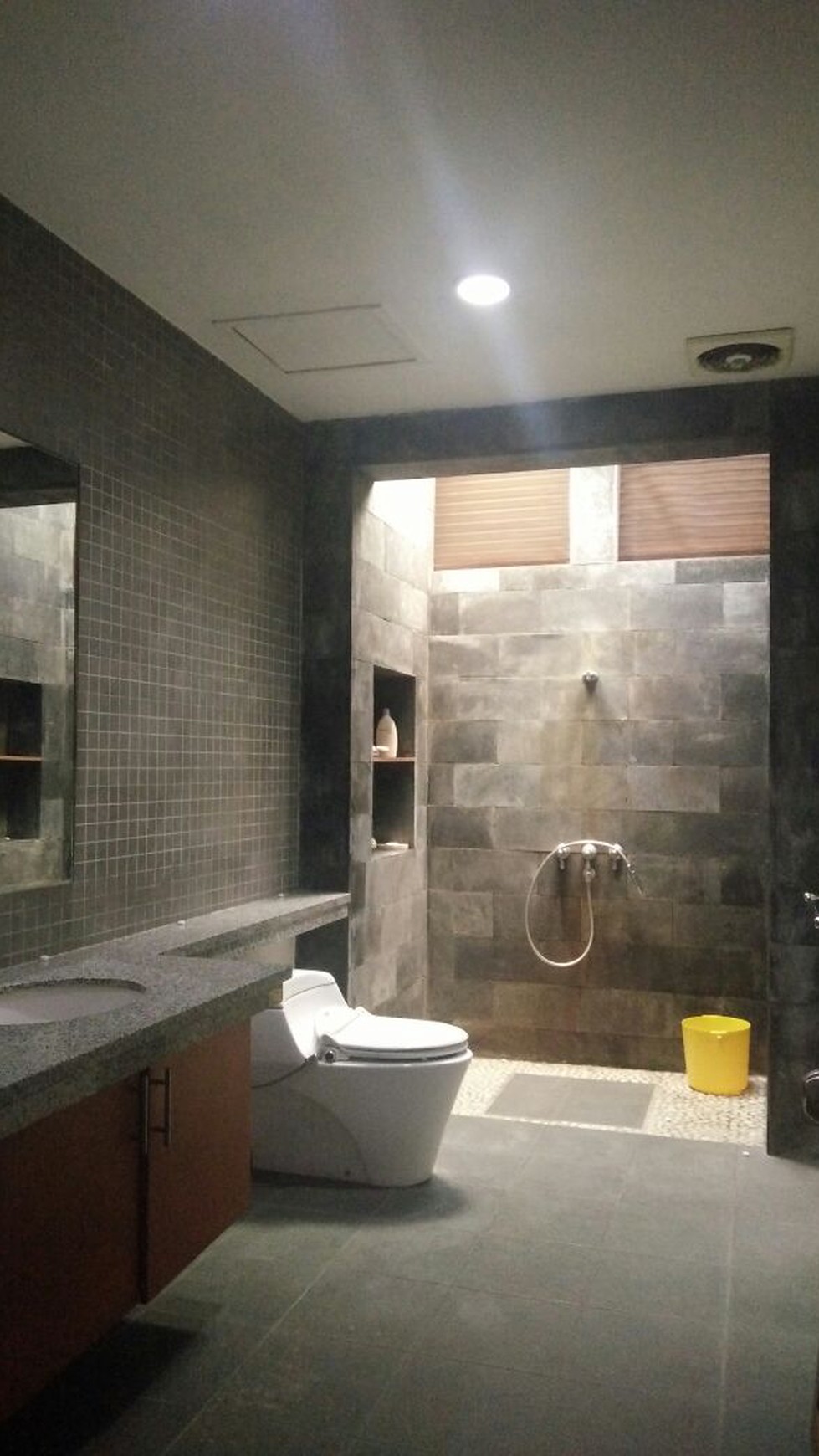 Rumah minimalis,dalam cluster di Bintaro 9