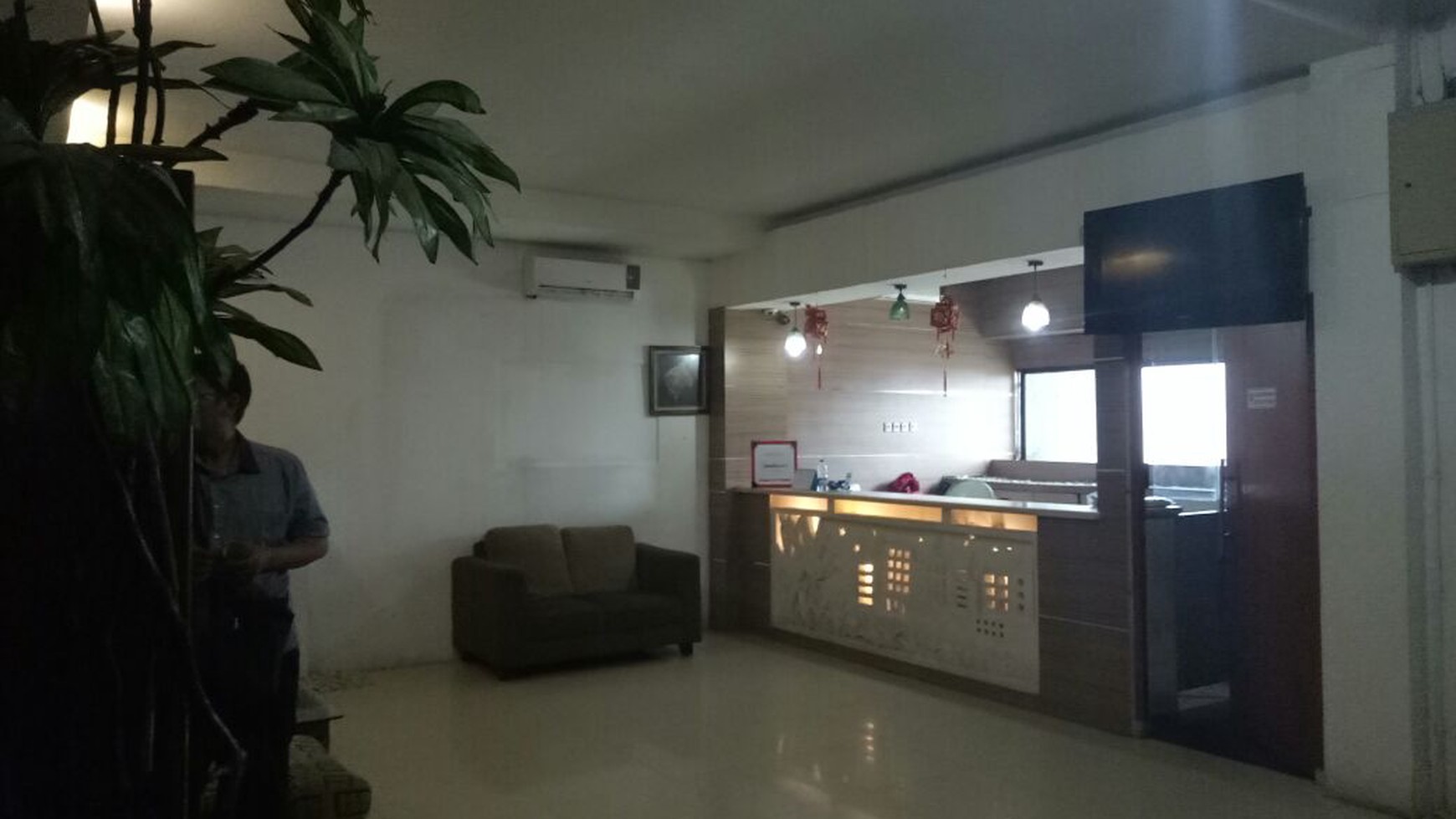 Hotel Dijual!!!!
