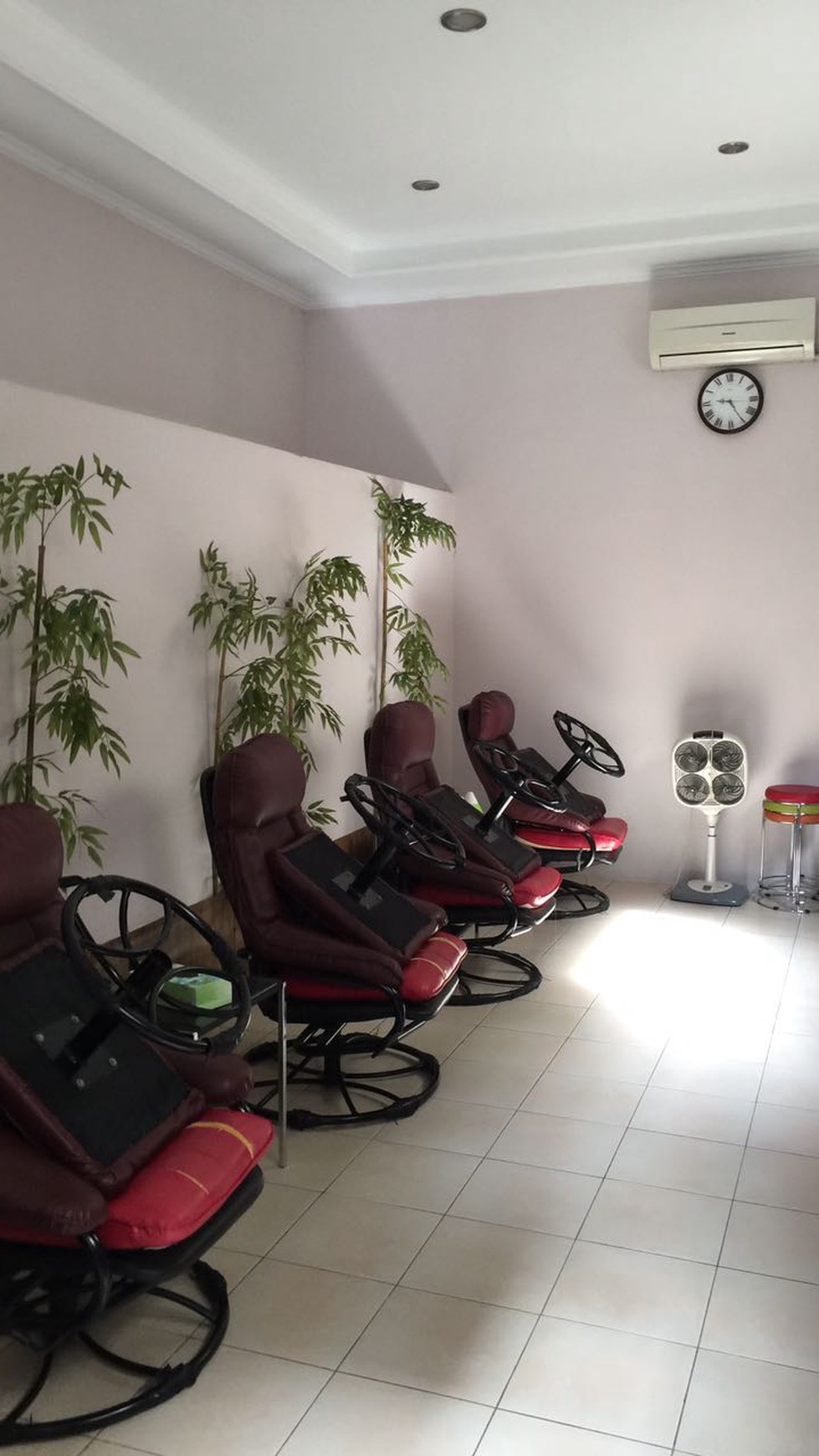 Dijual / Disewakan Ruko di Piazza Del Espana Jl. Kalimantan - Lippo Karawaci