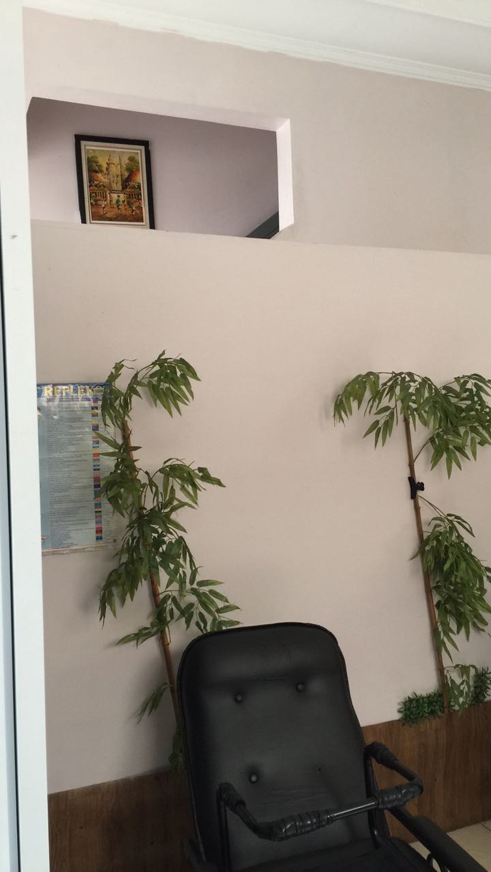 Dijual / Disewakan Ruko di Piazza Del Espana Jl. Kalimantan - Lippo Karawaci