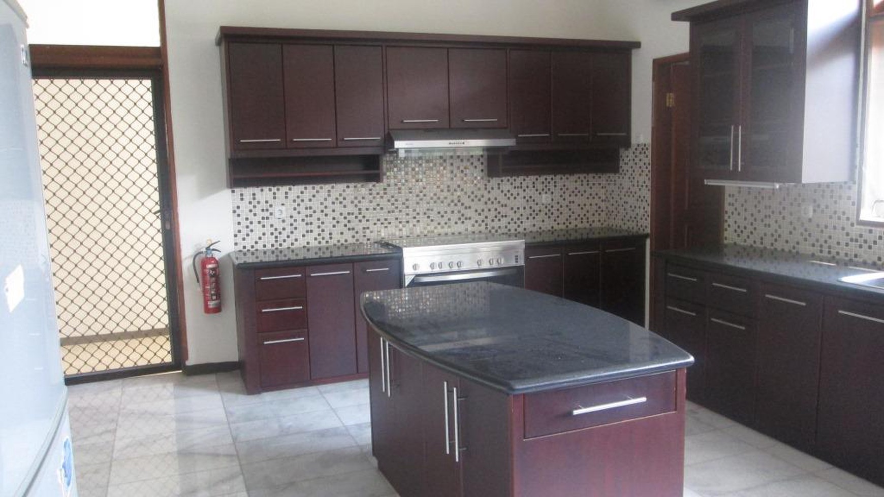 beautiful town house in the prime area of Kemang