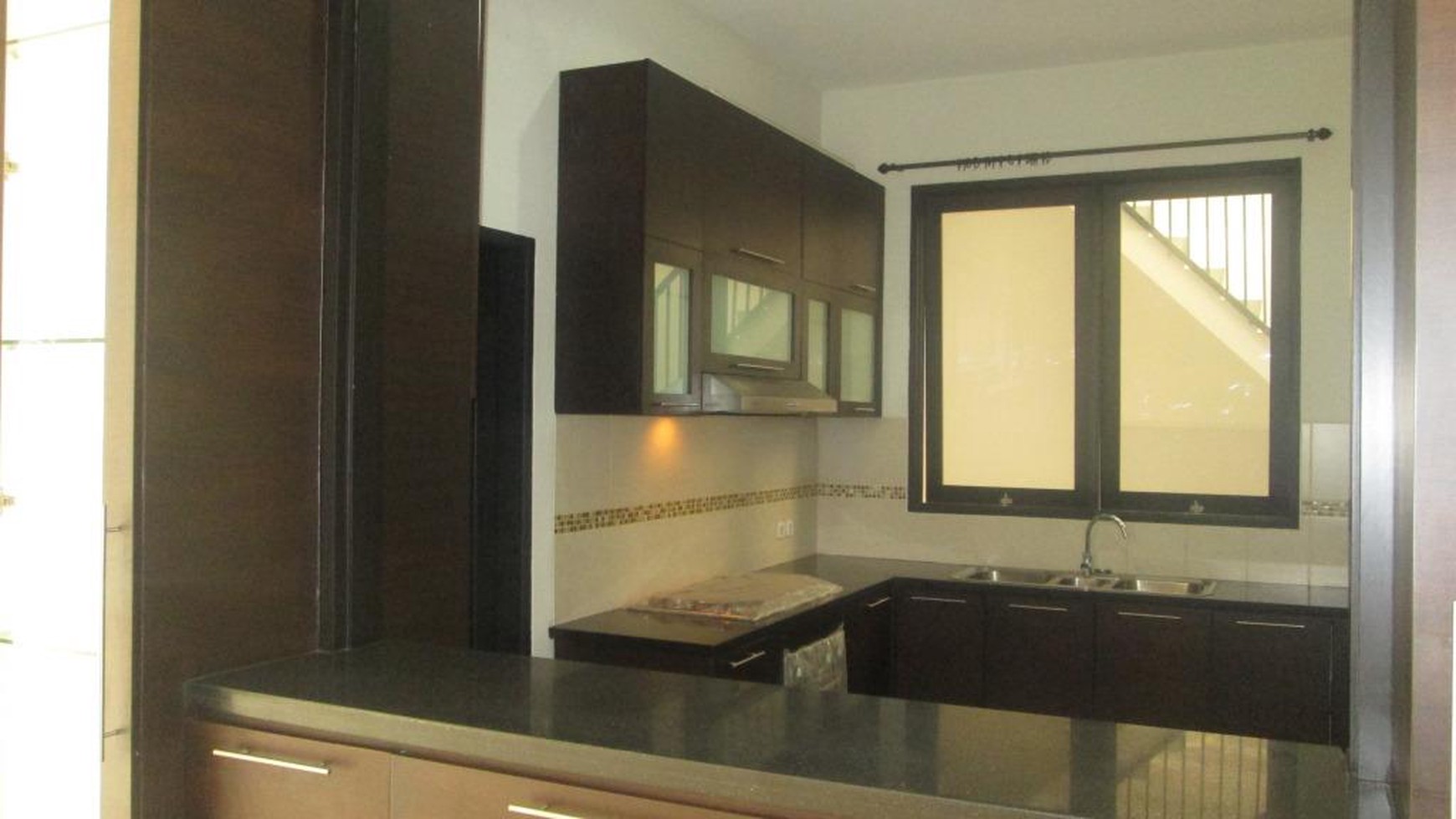 beautiful town house in the prime area of Kemang