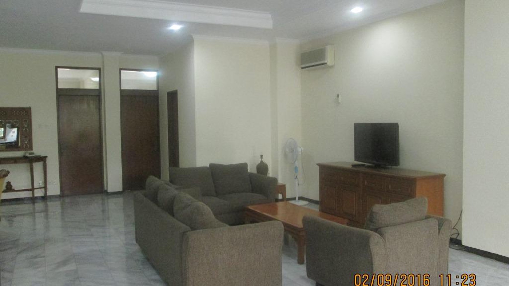 Executive mansion in the prime area of Kebayoran