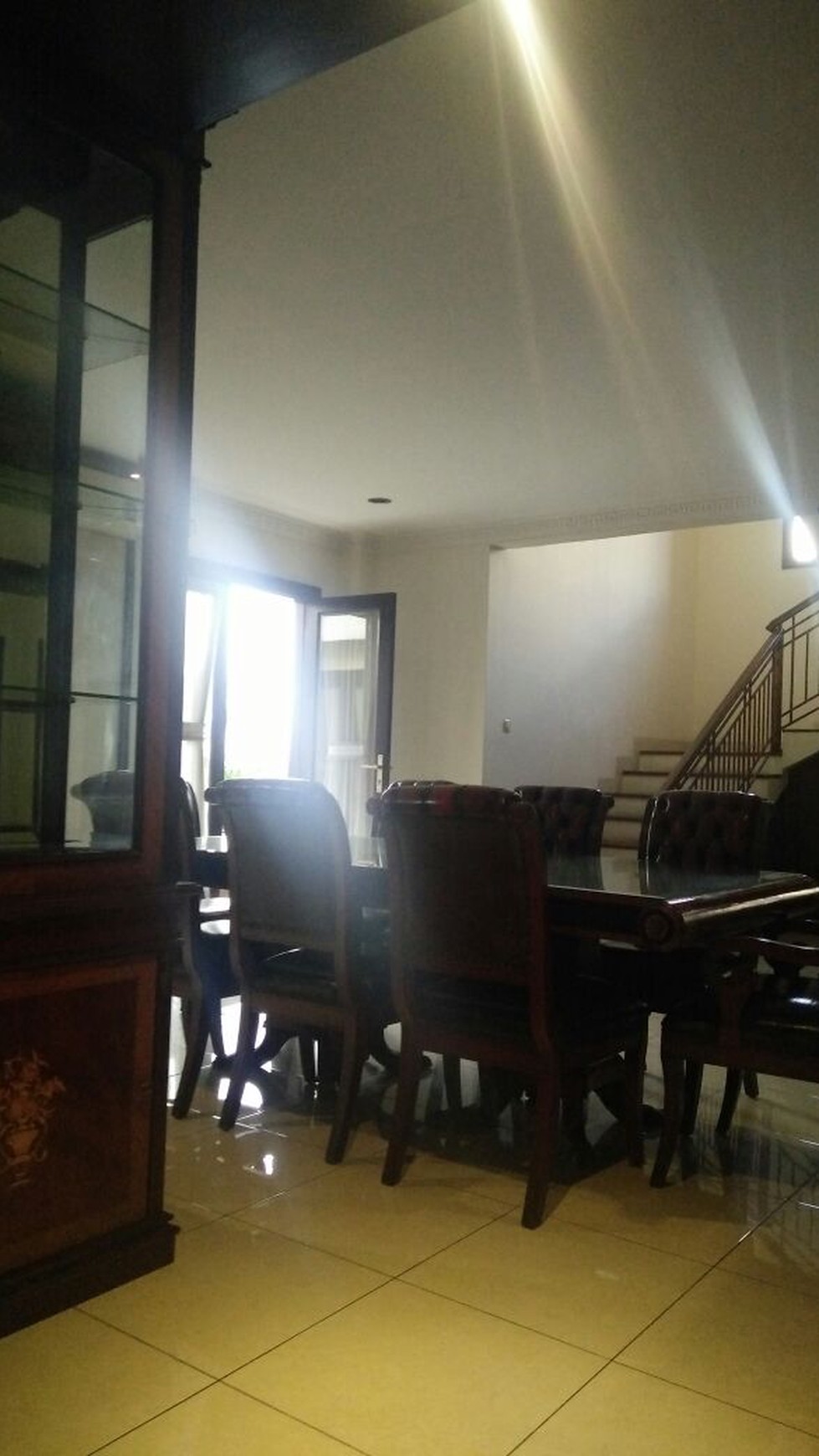 Rumah Besar,Mewah,siap huni di Ciputat