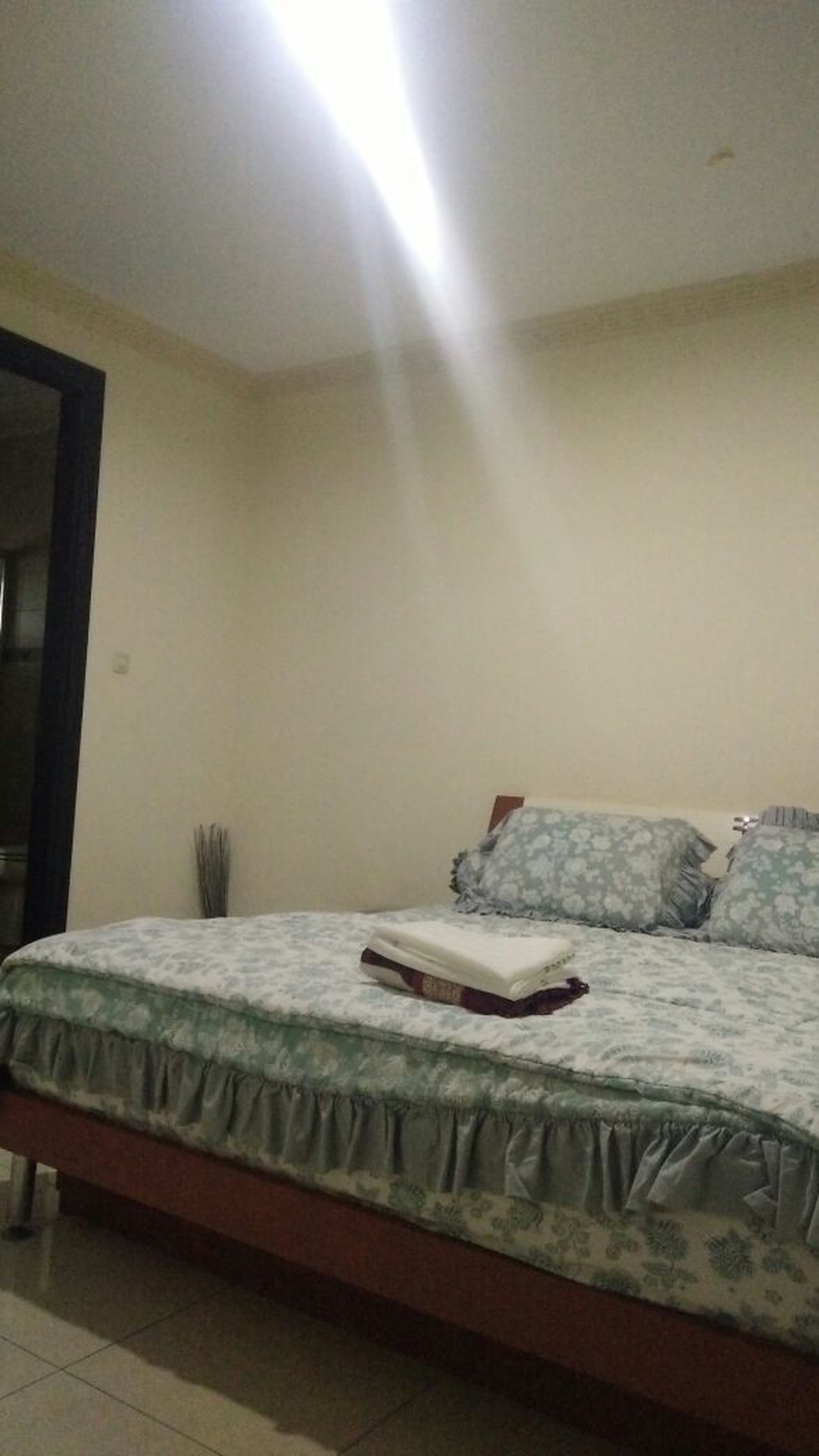 Rumah Besar,Mewah,siap huni di Ciputat