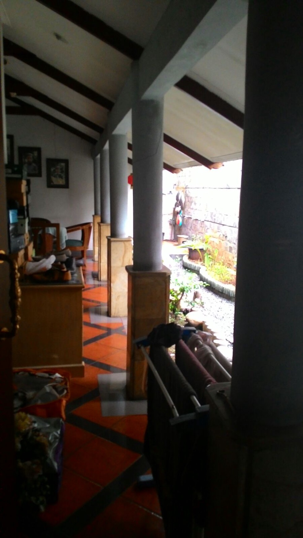 Rumah Minimalis,strategis,siap huni di sektor 2 Bintaro Jaya