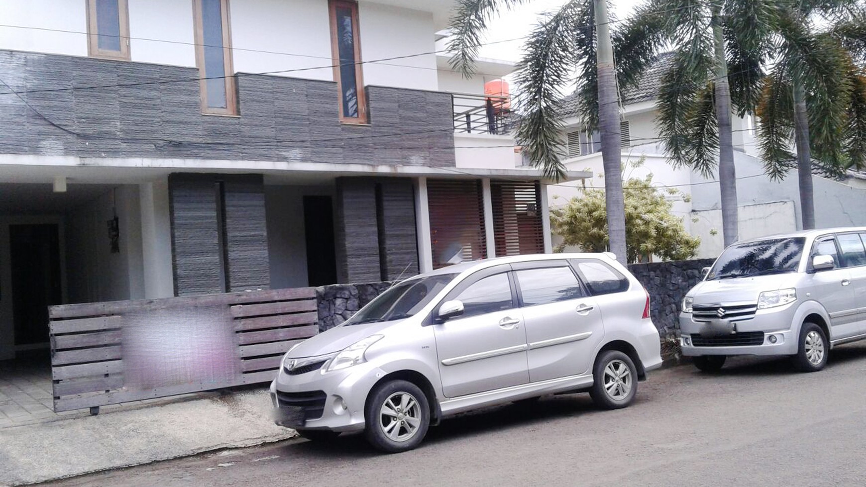 Rumah Dijual lokasi strategis, bagus, nyaman dan aman daerah Bintaro-Tangsel