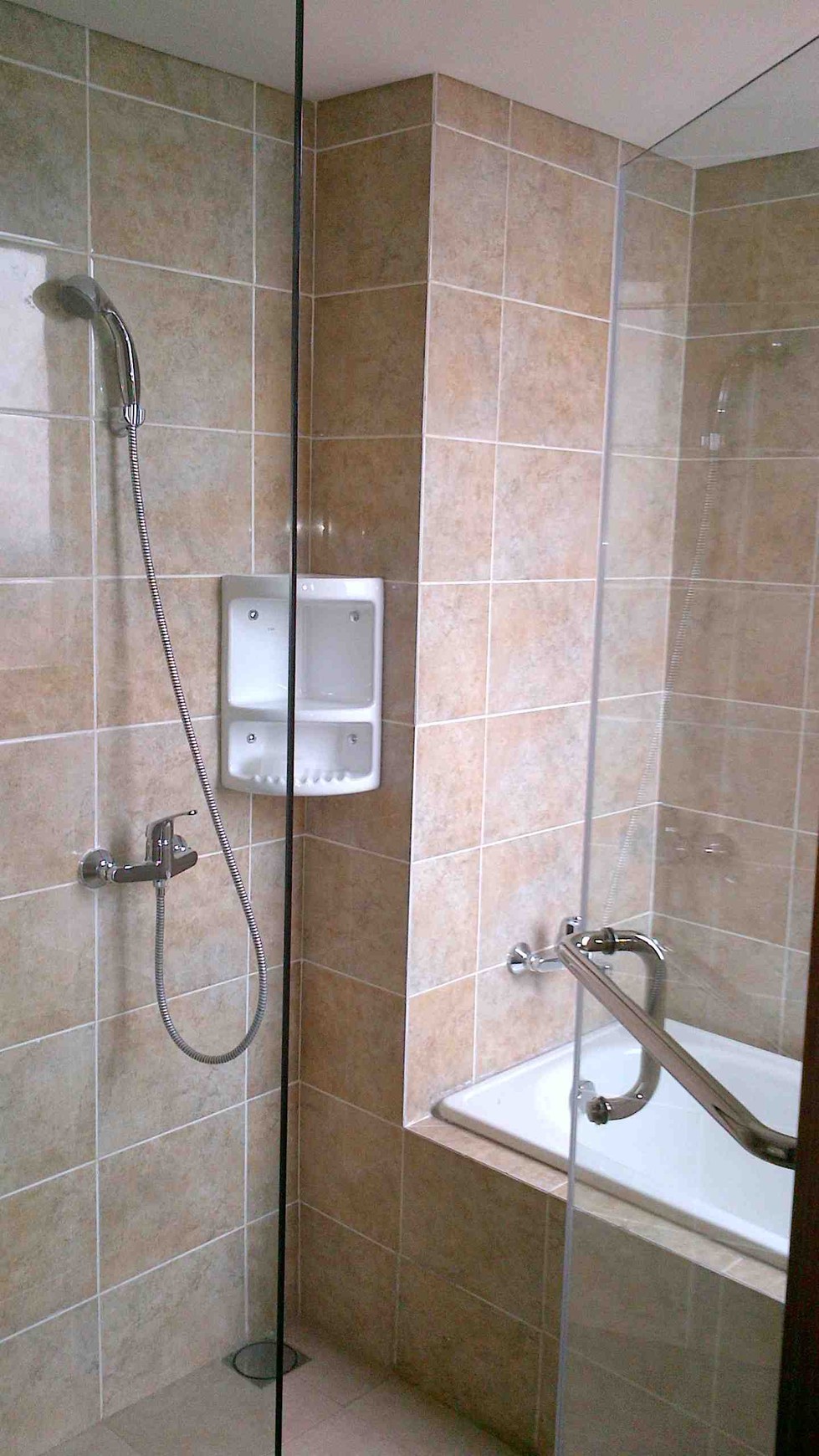 Lippo Kemang Village Empire Tower for rent