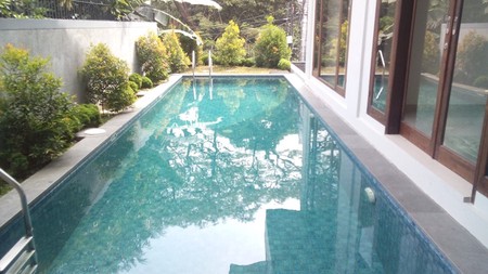 House for rent In Senopati area