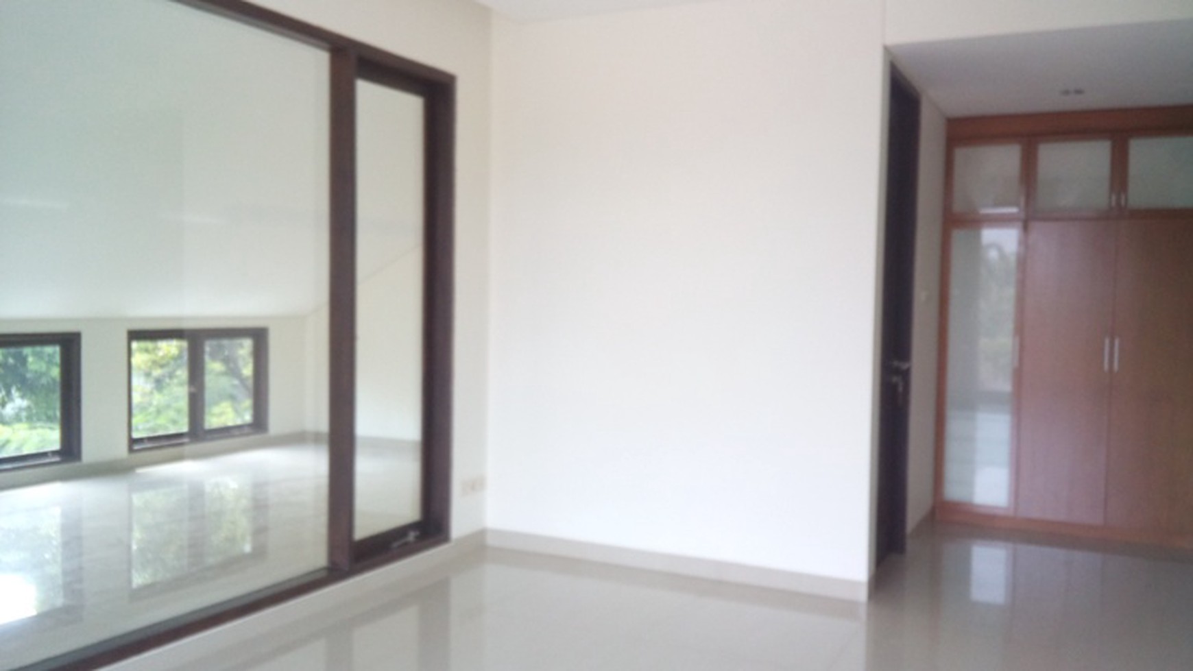 House for rent In Senopati area