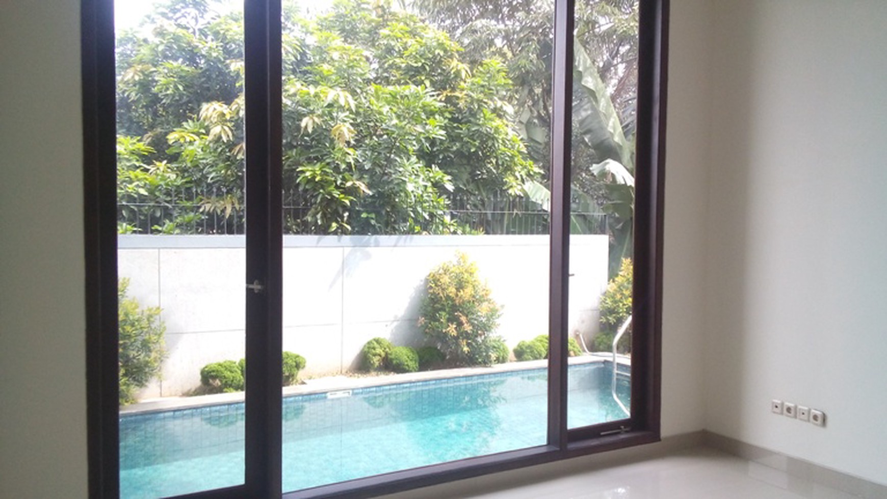 House for rent In Senopati area
