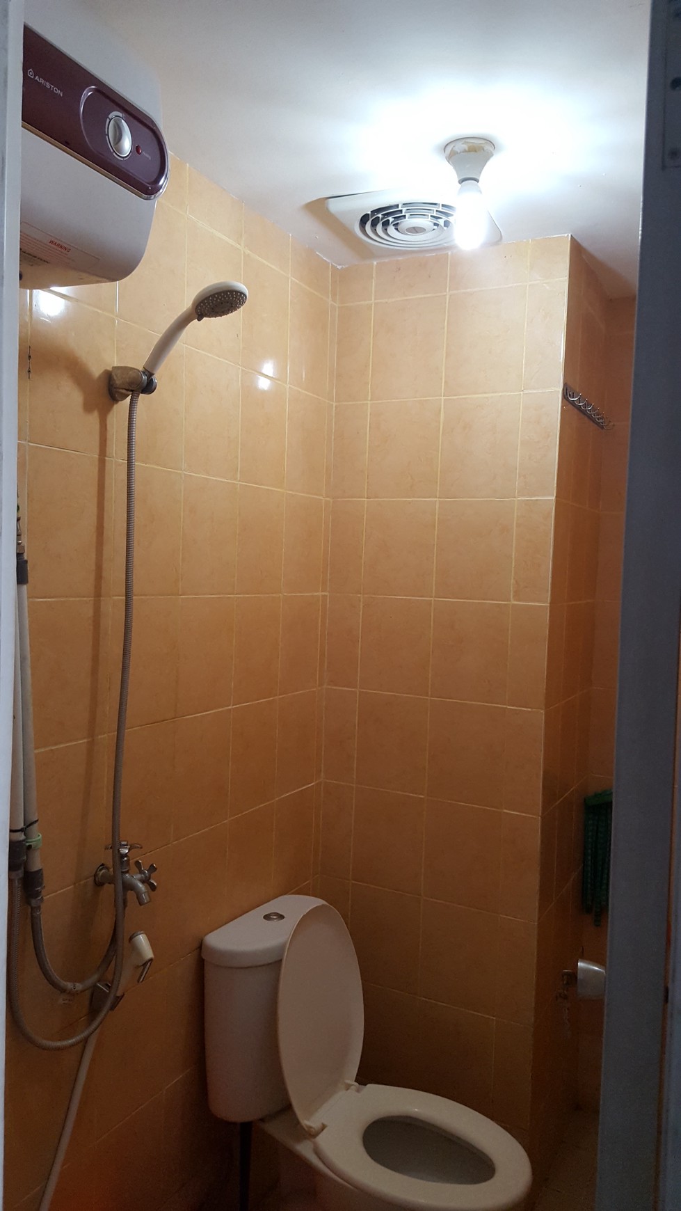 Dijual Apartment di Paragon Village Type 2 Bedroom Kondisi Semi Furnish - Karawaci