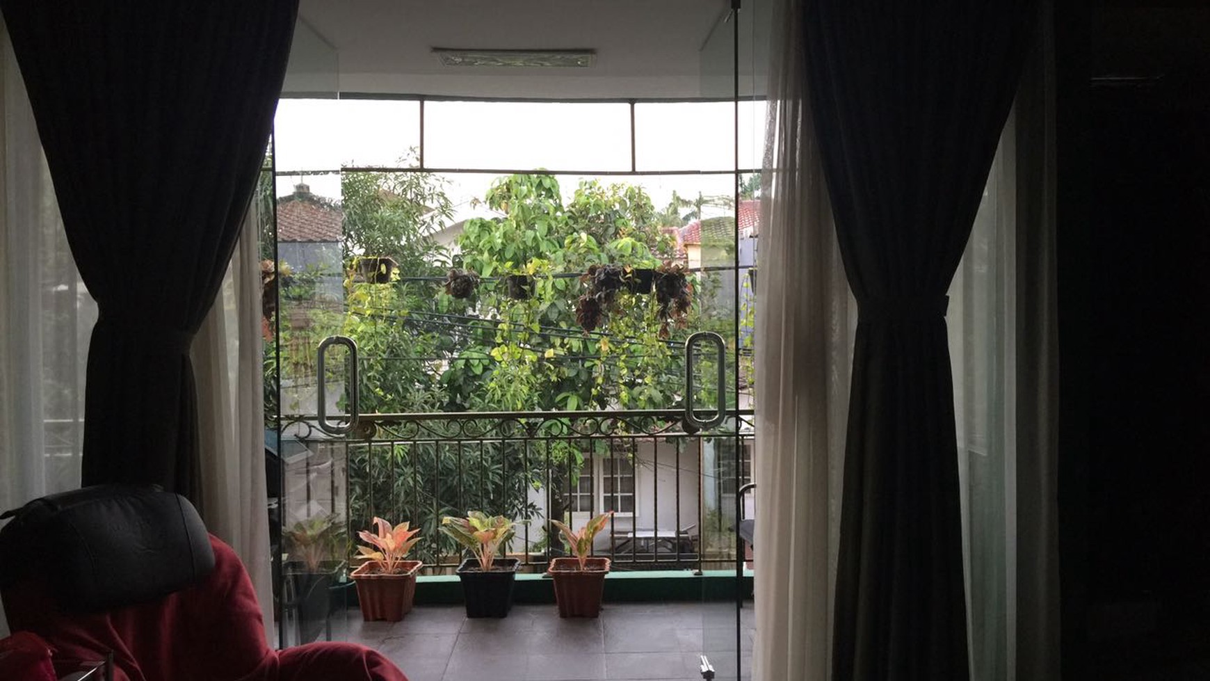 Rumah minimalis, siap huni di Bintaro Jaya Sektor 5