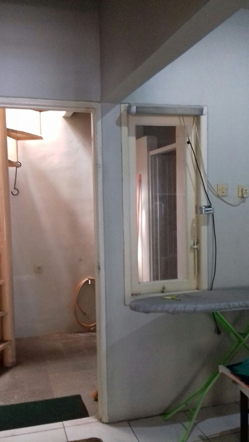 Rumah siap huni di Bintaro Jaya sek 9